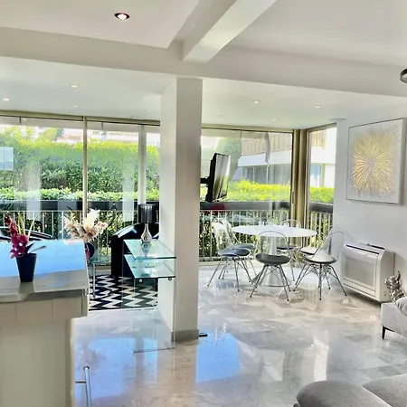 Apartment Exceptionnelle - Standing Avec Privee, Piscine, Tennis, Parking