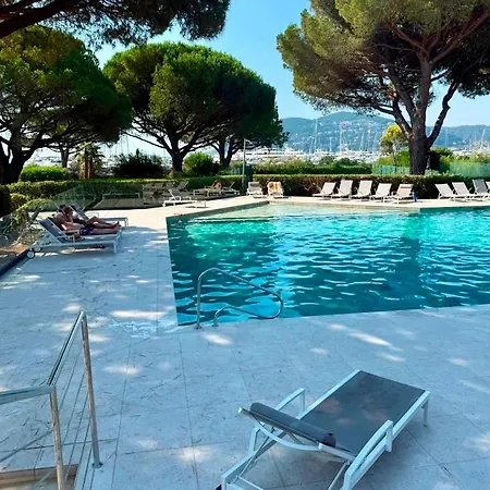 Exceptionnelle - Standing Avec Privee, Piscine, Tennis, Parking * Mandelieu